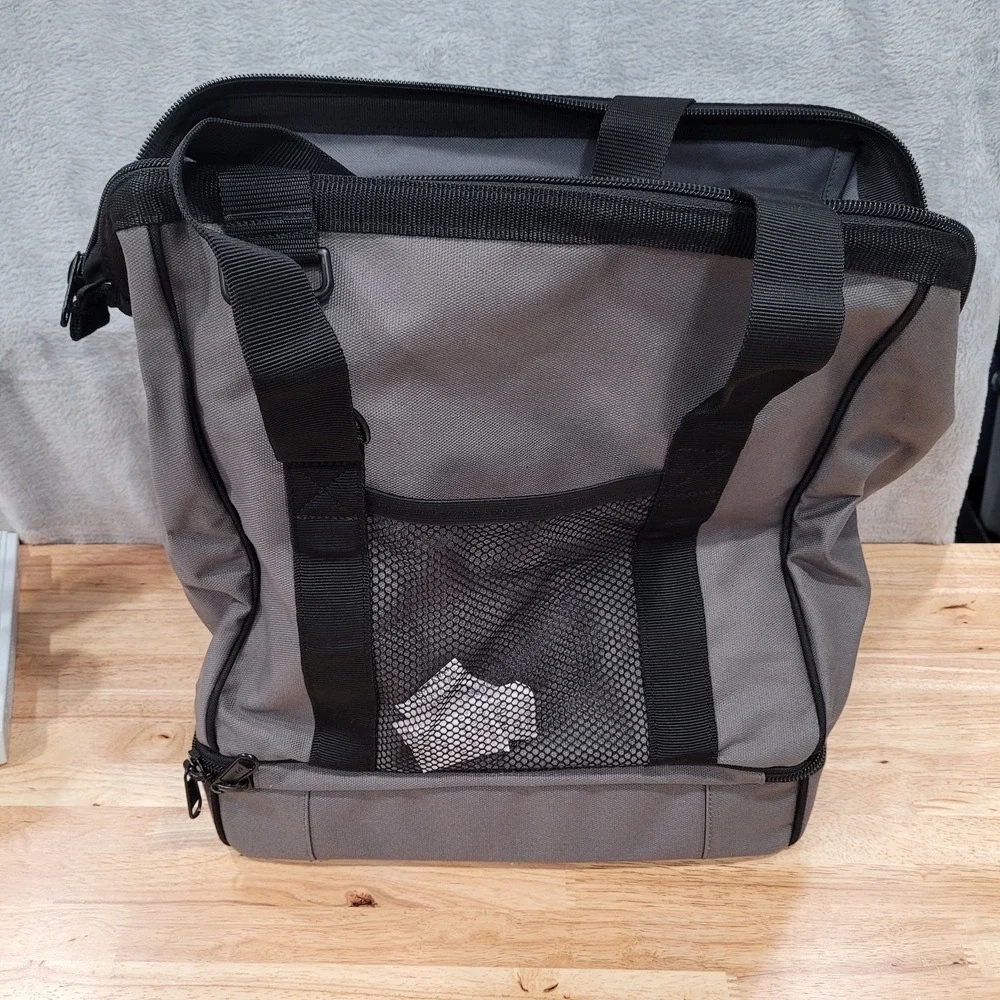 Duluth Trading Fire Hose Pack Hound Bag Gray Gear Duffel Travel NWT 70406